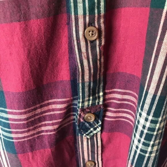 Foreign Exchange Button Up  - Picture 4 of 6